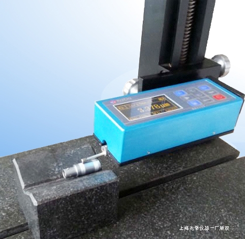 �ֳ�ʽ����ֲڶȃx���߾��ȣ��r��